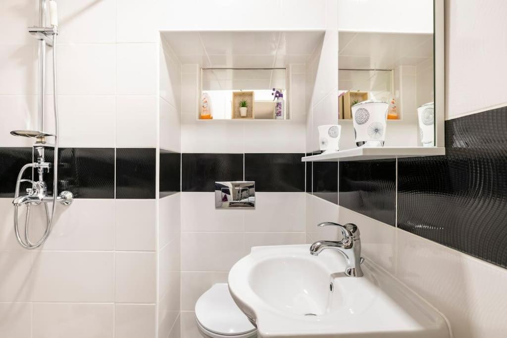 Studio Apartment Grgic Σίμπενικ Εξωτερικό φωτογραφία
